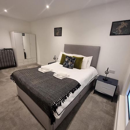 Trafford Suite Modern 1 Bed With Cinema Room Manchester Esterno foto